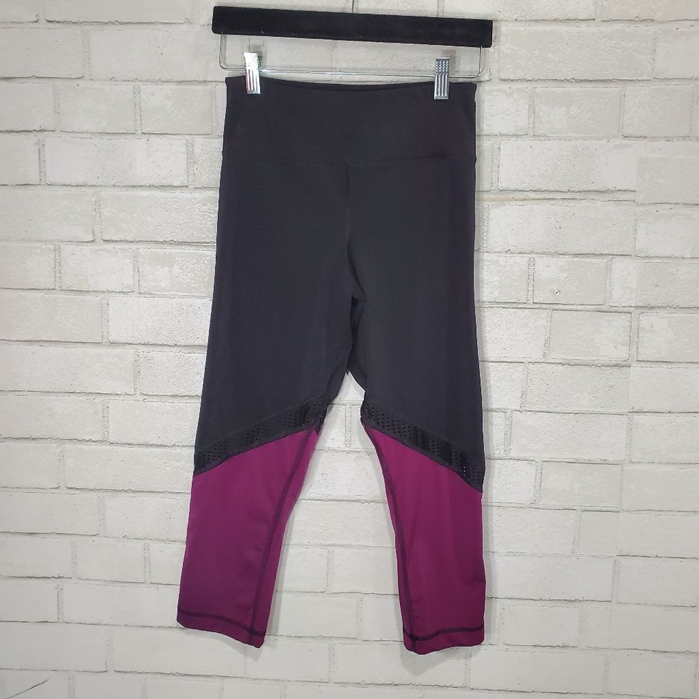 Soma Sport black and purple leggings